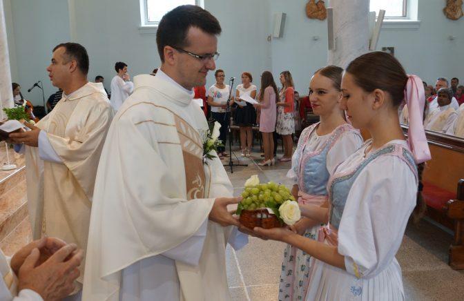 Kňazská vysviacka a primície verbistu Tomáša Baleju
