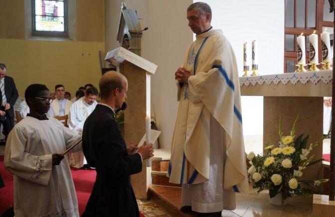 Verbisti zložili rehoľné sľuby