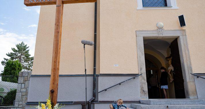 SVĚCENÍ KOSTELA A OLTÁŘE POVÝŠENÍ SVATÉHO KŘÍŽE V HALENKOVĚ