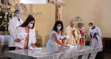 SVĚCENÍ KOSTELA A OLTÁŘE POVÝŠENÍ SVATÉHO KŘÍŽE V HALENKOVĚ