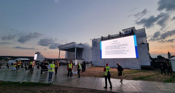 KRÁČAJÚC V MODLITBE, SO SVÄTÝM OTCOM FRANTIŠKOM