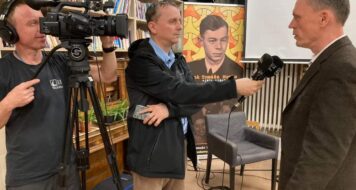 TOMÁŠ MUNK A JEHO OTEC FRANTIŠEK „V UPECE BRATISLAVA“