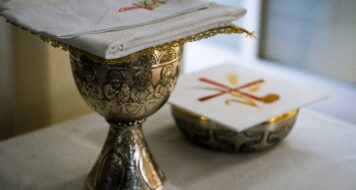 VEČNÉ SVÄTÉ OMŠE – Duchovný poklad Spoločnosti Božieho Slova