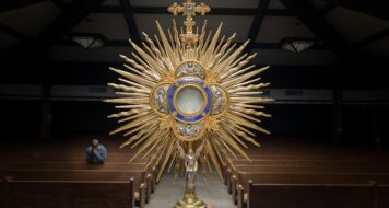 ZAMYSLENIE NA SPOMIENKU SV. MARTY, MÁRIE A LAZÁRA