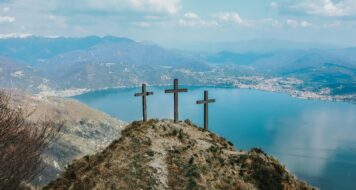 ZAMYSLENIE NA SPOMIENKU SVÄTÉHO MAXIMILIÁNA MÁRIU KOLBEHO, KŇAZA A MUČENÍKA