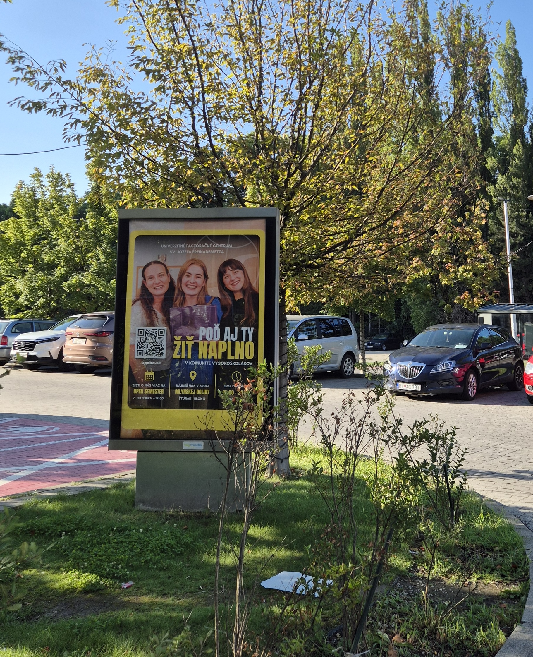 Plagát Veni Sancte pred Billou v Mlynskej doline